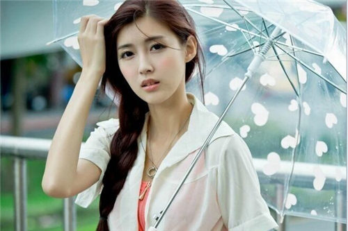 思雨六月,人在天涯
