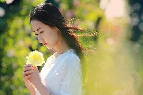 我大好的一个人，凭什么跑到别人的生命里去当插曲