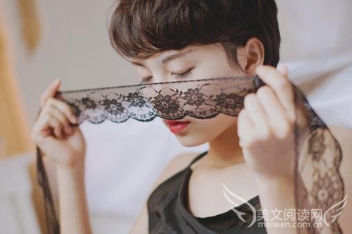 因为爱情痛彻心扉的伤感网名